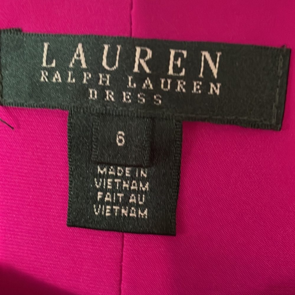 Ralph Lauren dress. Gorgeous!! Worn a few times in excellent preowned condition - Picture 6 of 11